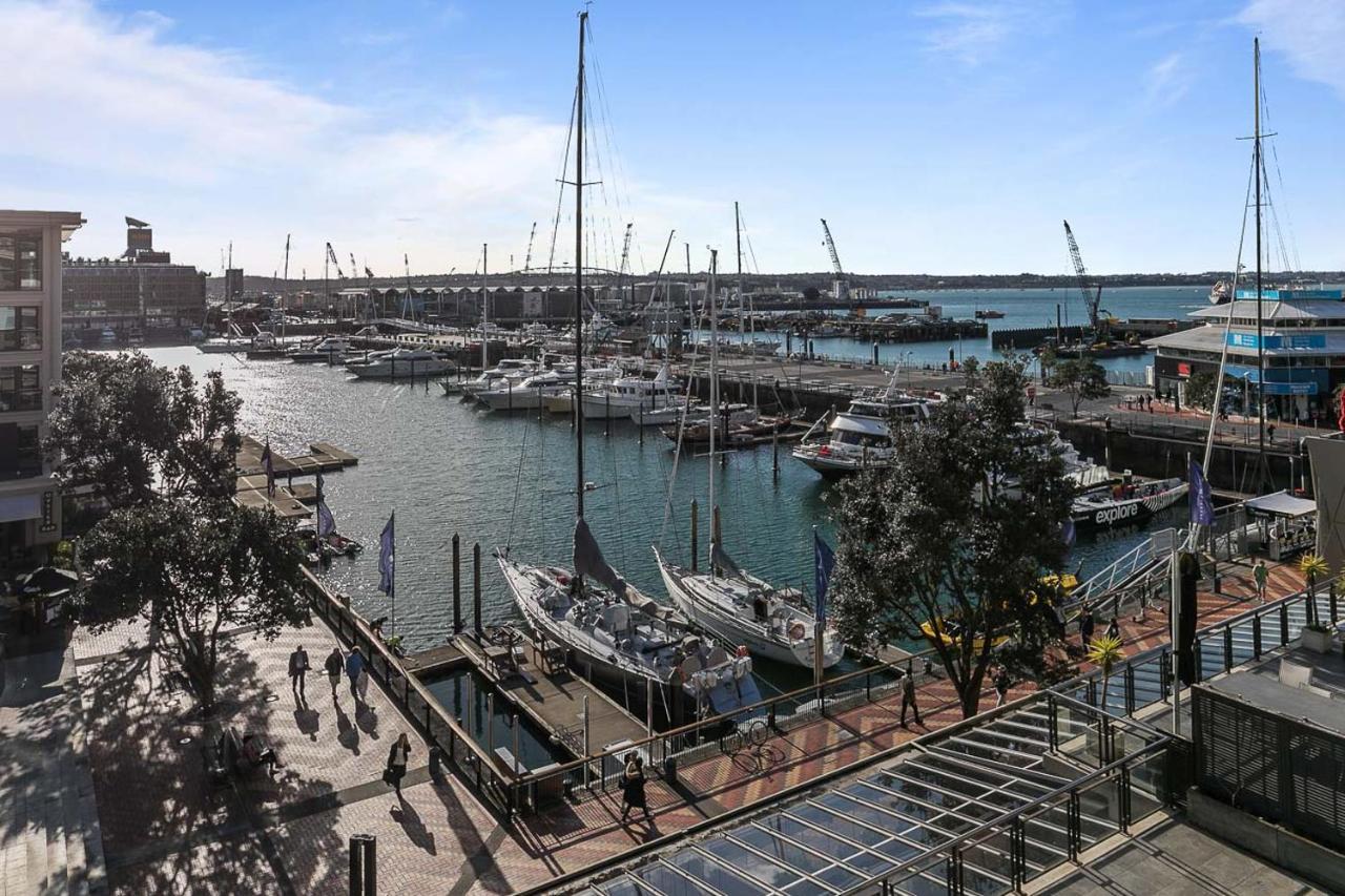 Stunning & Spacious Haven On The Waterfront! Auckland Exterior foto